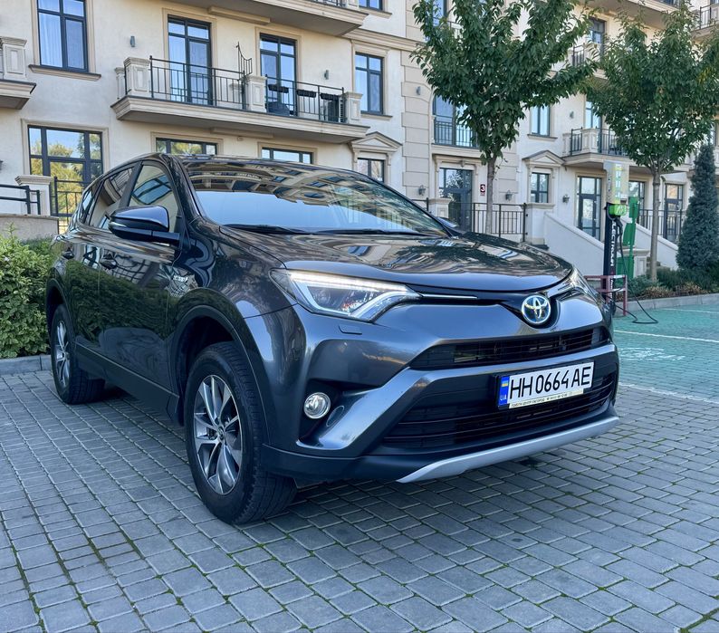 Toyota Rav-4 Hybrid