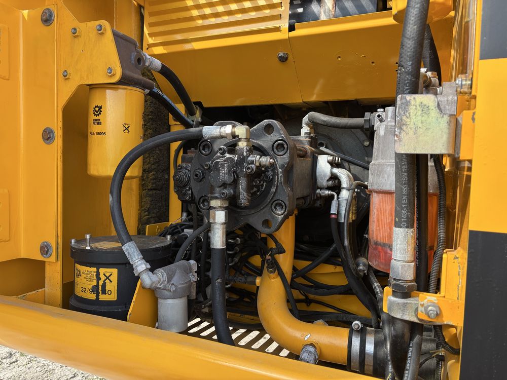 Екскаватор JCB js210 2012р.в.