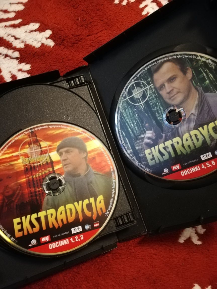 Kryminalni sezon. 1, Ekstradycja sezon 1, Psy 1 i 2 - DVD