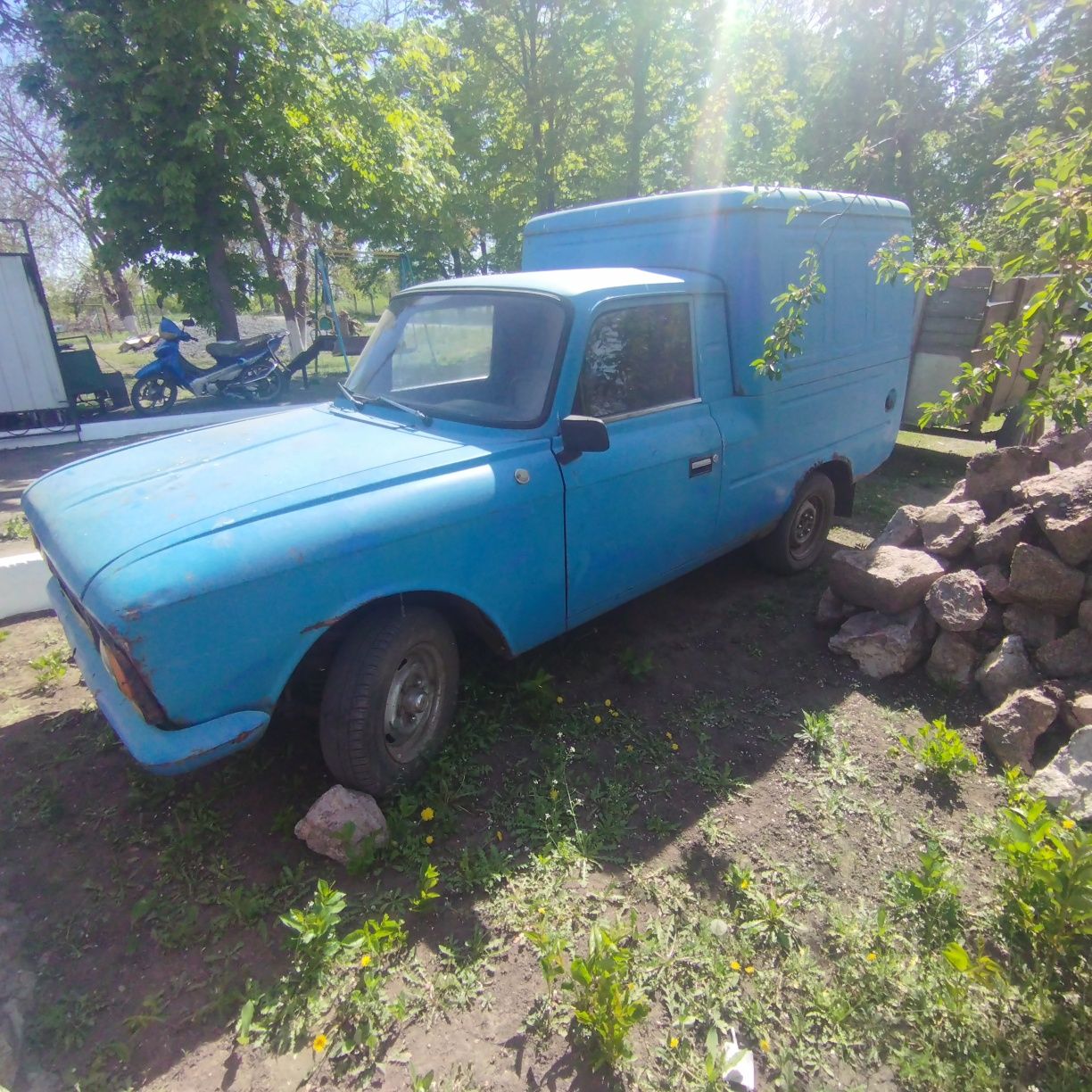 Продам ІЖ 2715 не зібраний