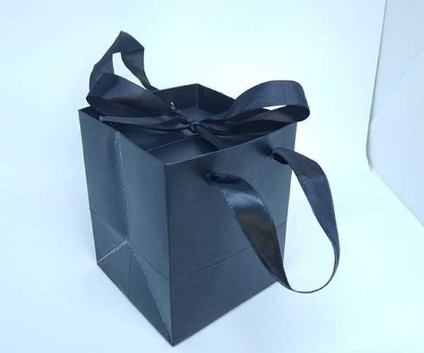 Подарунковий набір на Валентина справжня Троянда в шкатулці і кулон