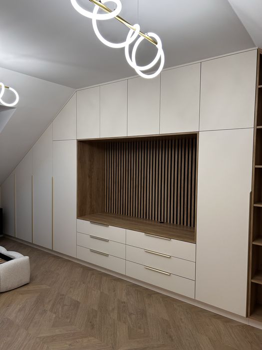 STOLARZ – Meble na wymiar | Marki / Warszawa / Okolice