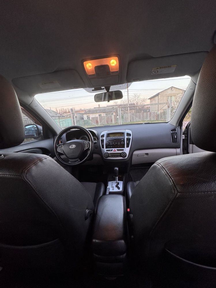 Kia ceed (Киа сид) 2.0 автомат