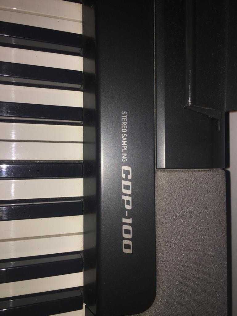 Piano Casio Stero Sampling CDP 100