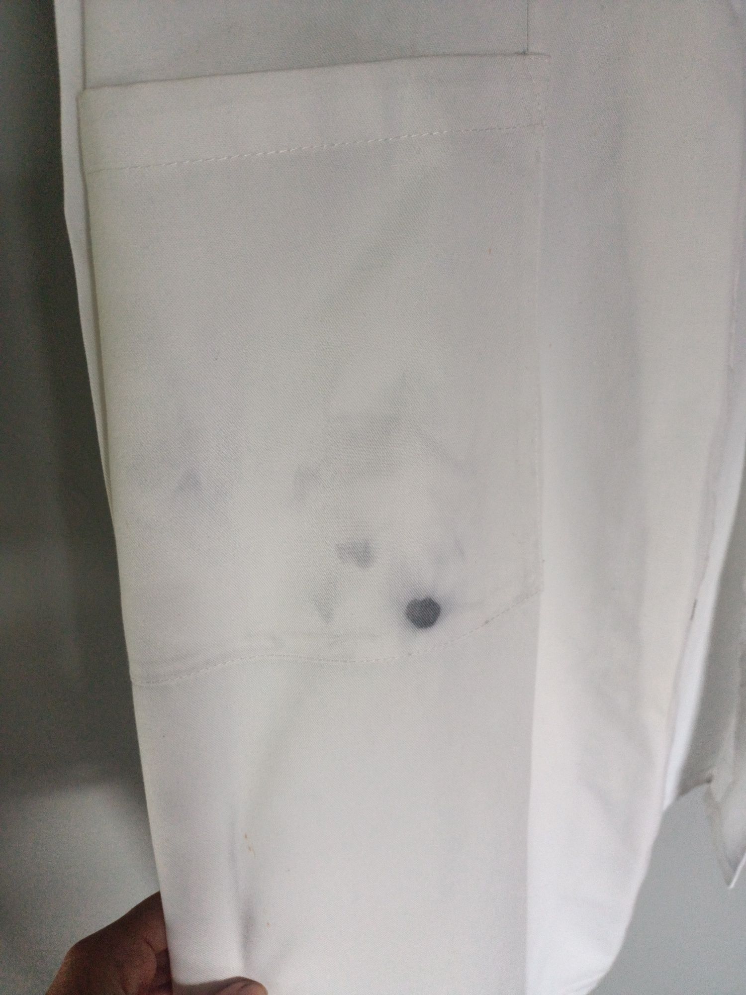 Fartuch laboratoryjny