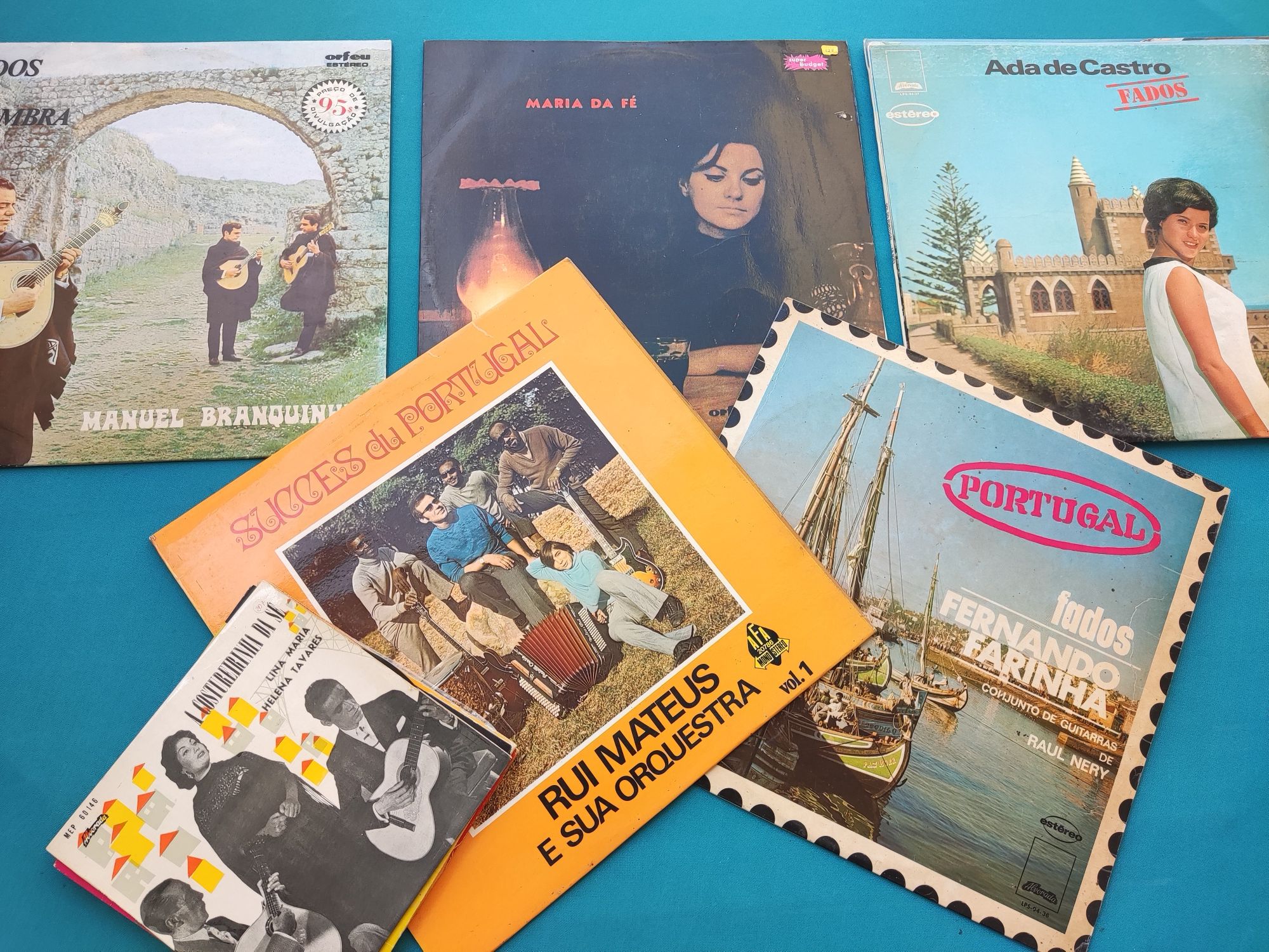 Conjunto de Vinil de música portuguesa e fado