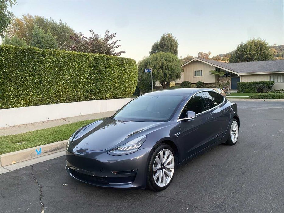 2019 Tesla Model 3 Long Range