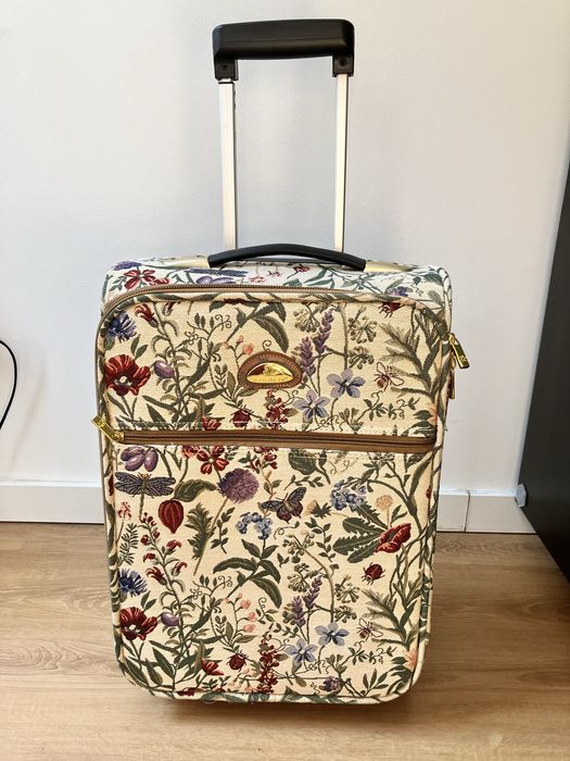 Mala de cabine bordada