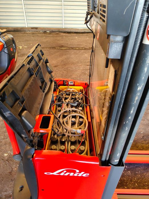 Linde D08 paleciak, wózek paletowy, masztowy, elektryczny, sztaplarka