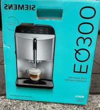 Автоматическая кофемашина Siemens EQ300 TF303E07