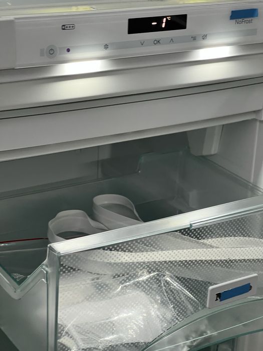 Морозильна камера Miele FNS 35402i | NoFrost|стан нового | морозильная