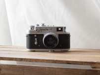 Aparat analogowy Zorki 4 z obiektywem Jupiter 8