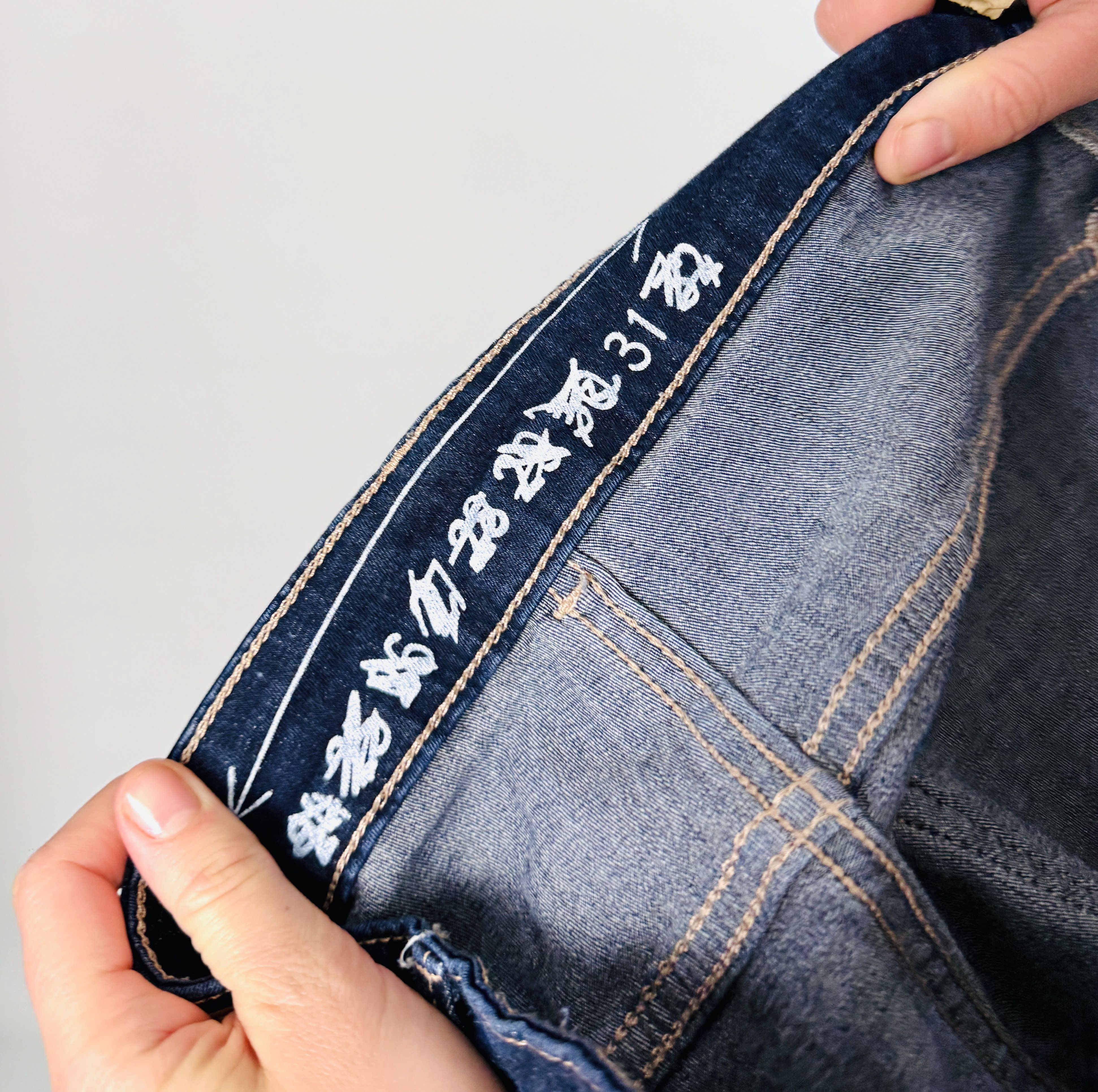 Granatowe jeansowe spodnie rurki z wysokim stanem M 38 Never Denim