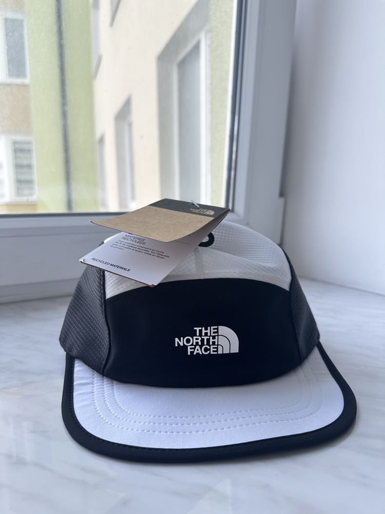Кепка the north face