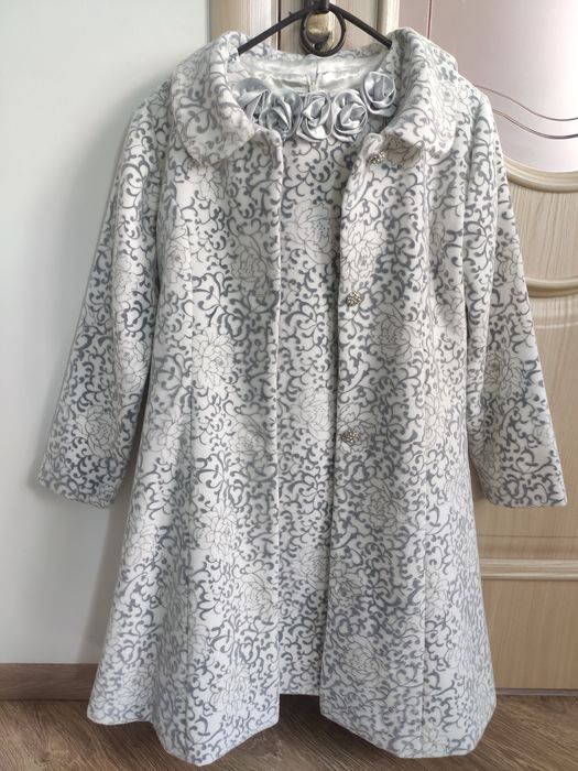 Пальто для принцеси