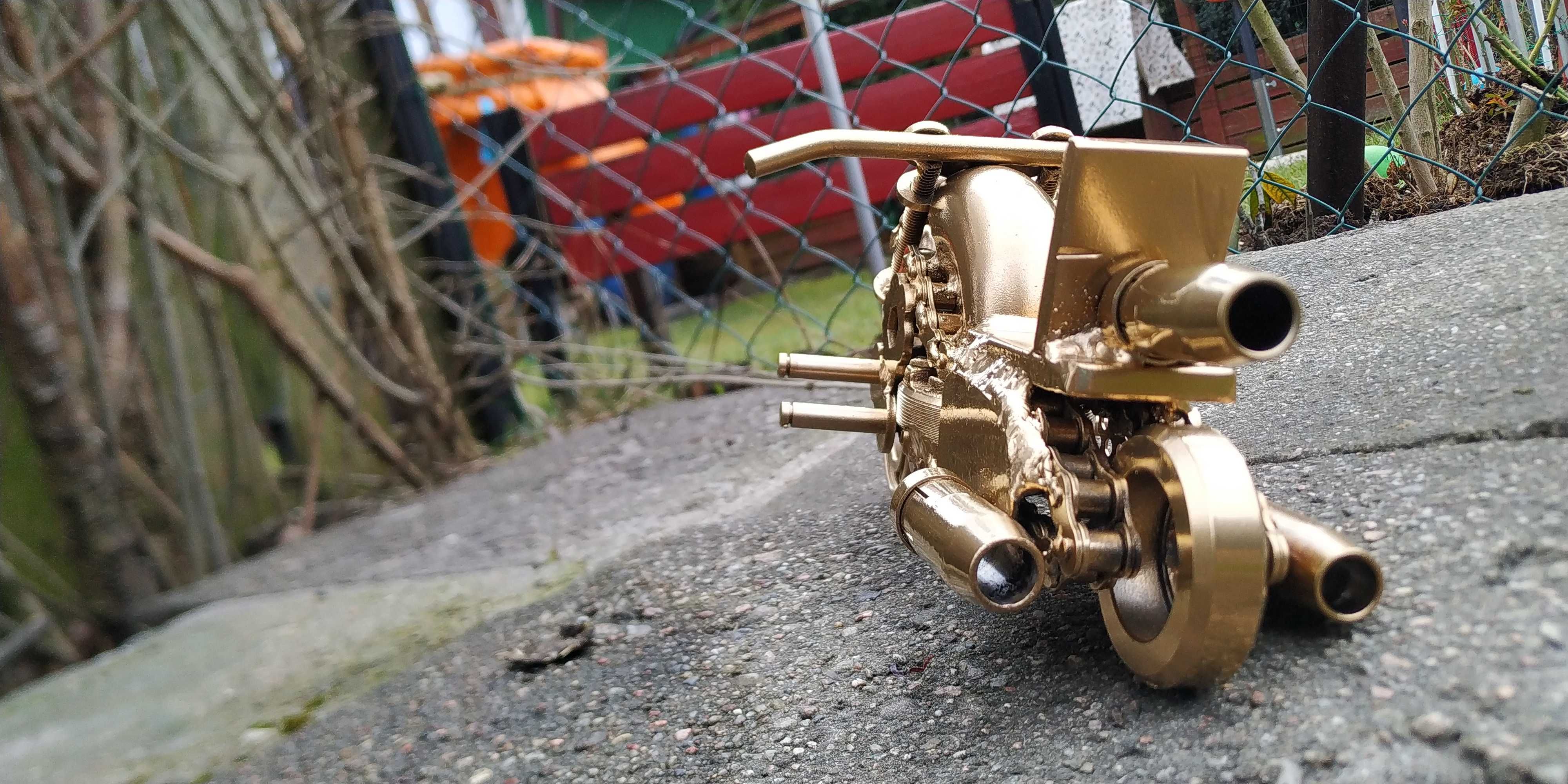 Motocykl, rękodzieło z metalu