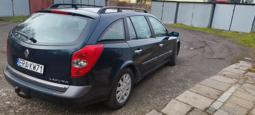 Niedroga wygodna Laguna z gazem i hakiem