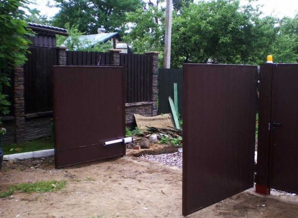 Ворота розпашні, каркас Власне виробництво TETRIX (КСС) распашные T20