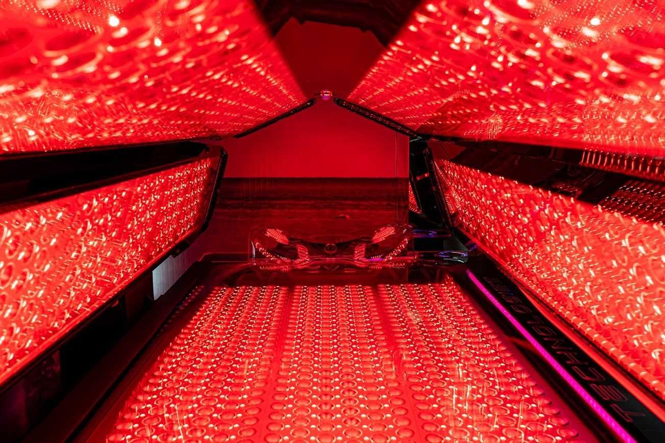 Solarium LED nowe LuxeLED G2+ pierwsze solarium w Polsce HIT NOWOŚĆ !!
