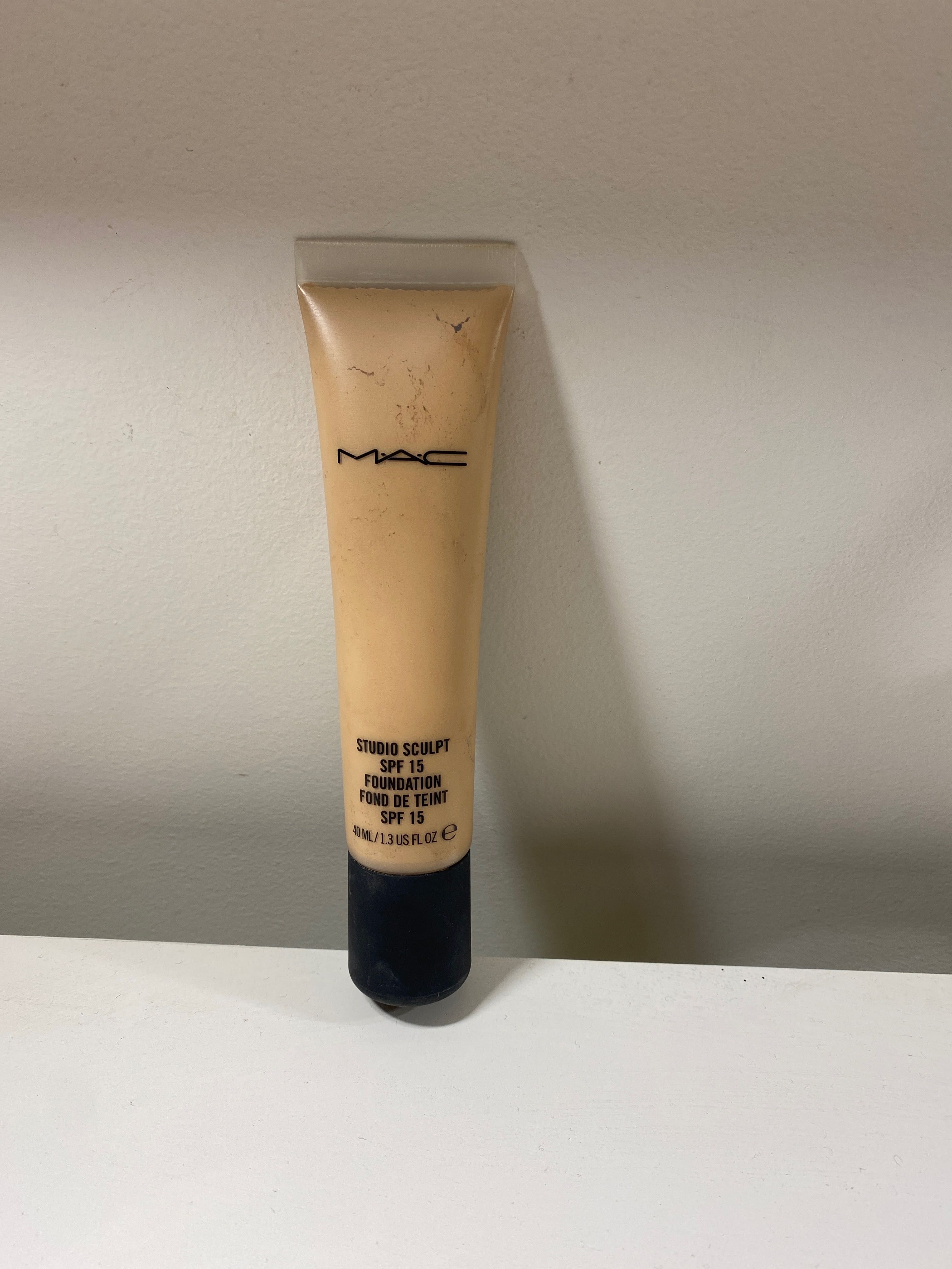 Base da  marca MAC