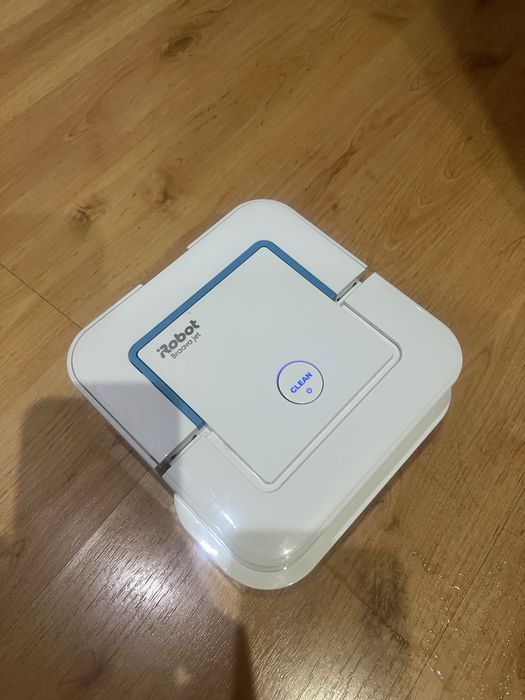 Миючий робот пилосос