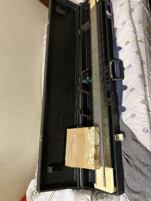 Вязальная машинка