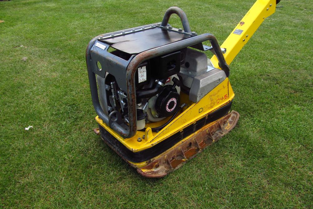 Zagęszczarka  Wacker DPU 4045 Rozruch elektryczny 380kg  super stan