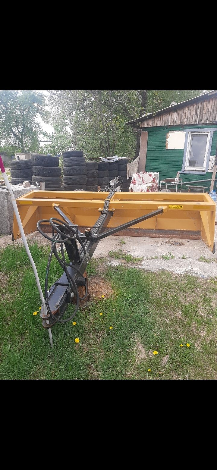 Грейдер новий причіпний