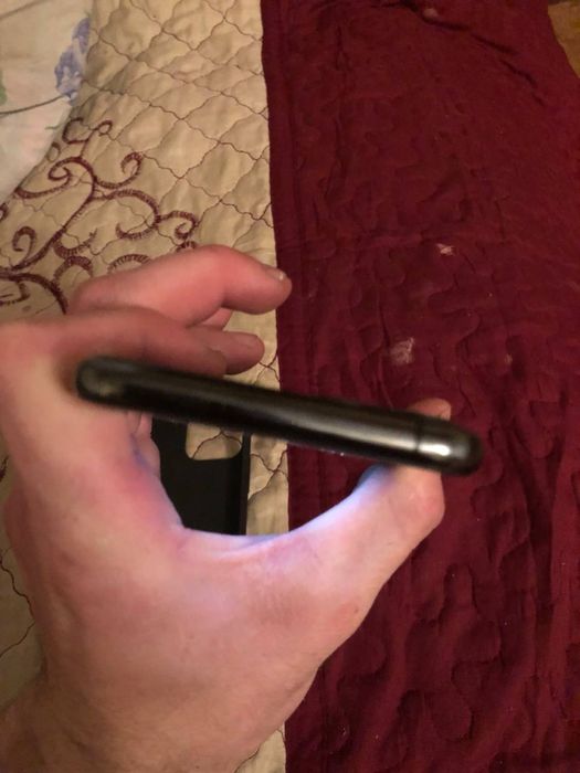 Продам iphone 11 pro 64