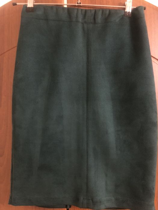 Спідниця жіноча  міді