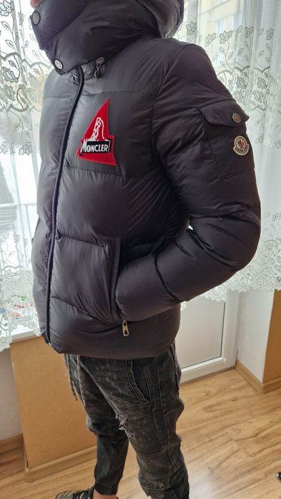 Kurtka zimowa moncler