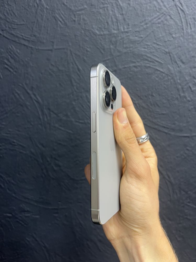 iPhone 15 Pro 128Gb Natural Titanium Neverlock Від Магазину