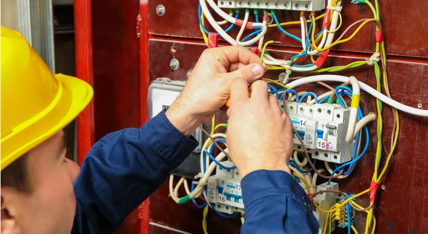 Serviços de eletricista. ORÇAMENTO GRATUITO