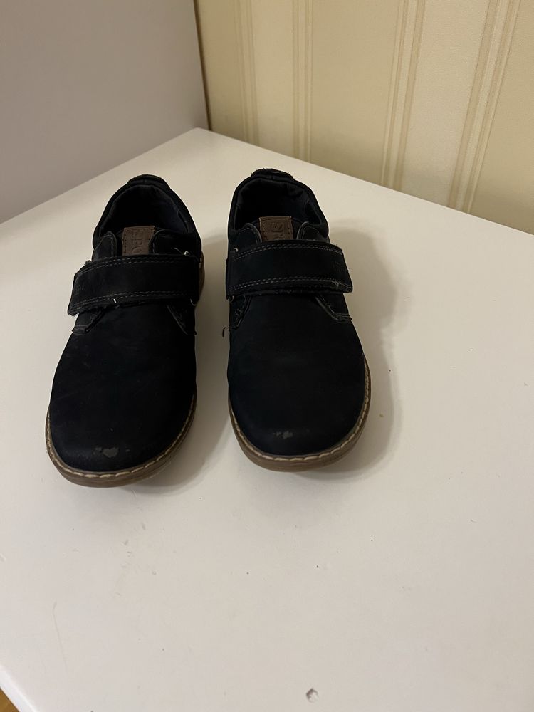 Туфлі для хлопчика. 34 розмір