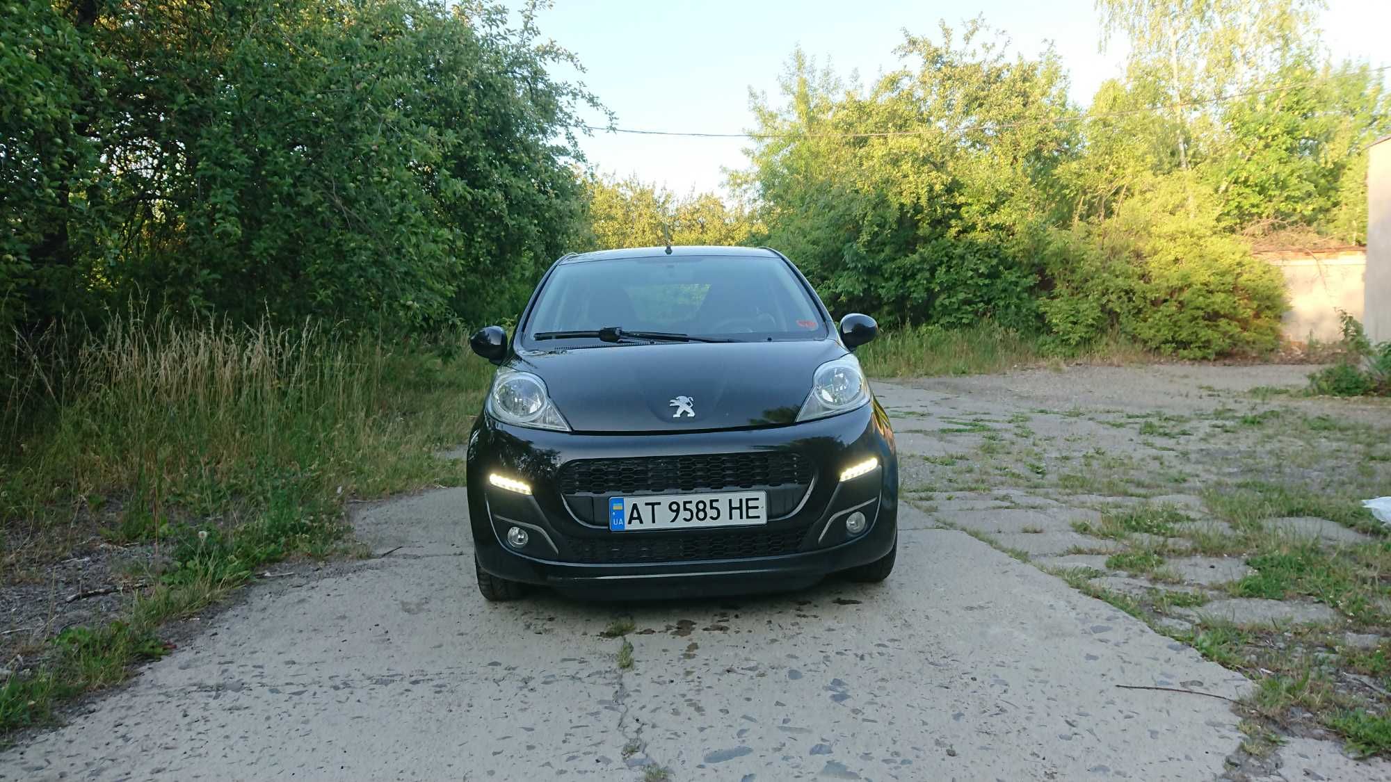 Peugeot 107 2012р. 1,0 бензин