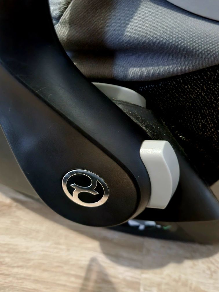 Cybex CLOUD Z i-Size Fotelik dla dziecka