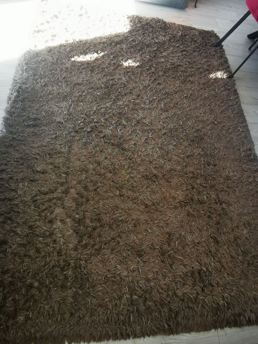 Sprzedam popielaty dywan