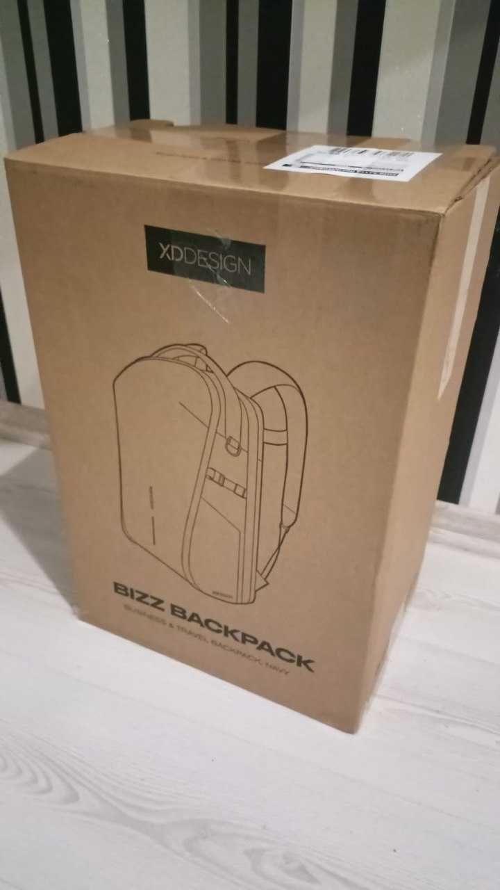 Рюкзак XD Design Bizz Backpack