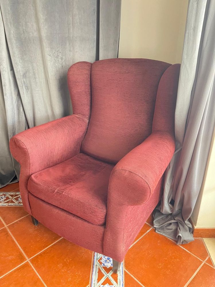 Poltrona bordeaux