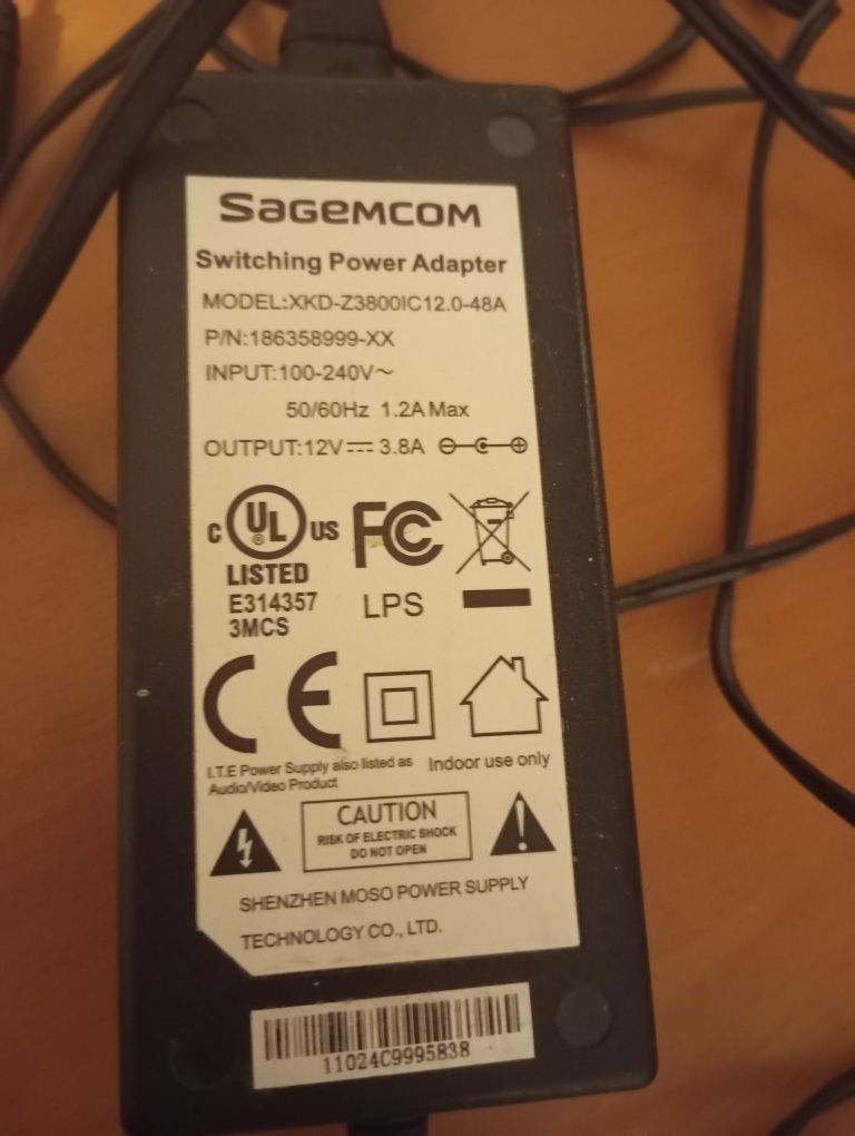 Zasilacz dekoder SagemCom model XKD Z3800IC działa wszystko