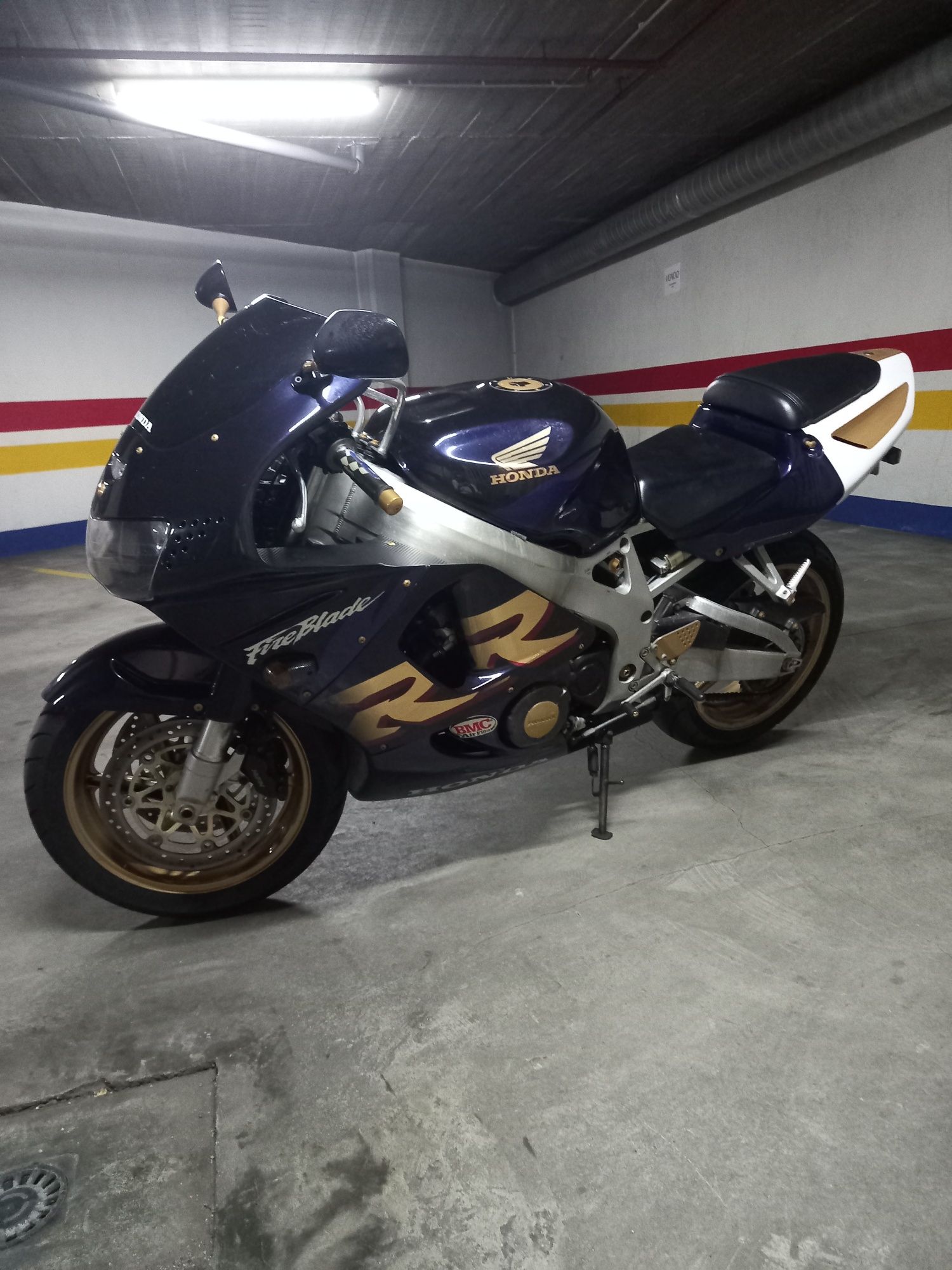 Honda cbr 900rr nova/original