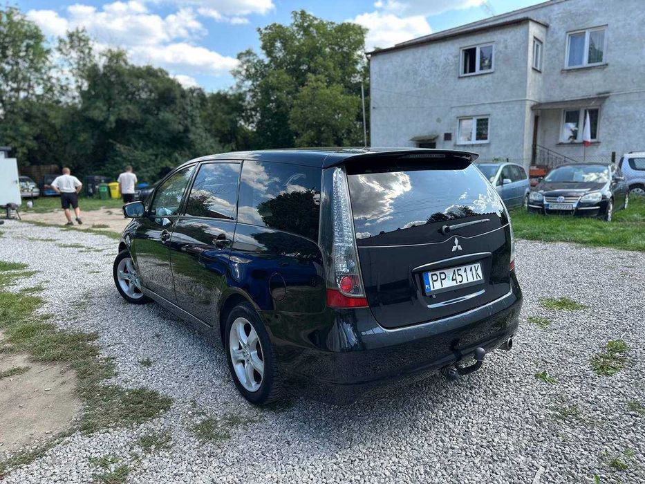 Mitsubishi Grandis 2.0Diesel|7osobowy|Klima|Hak|Nawigacja|Tempomat|