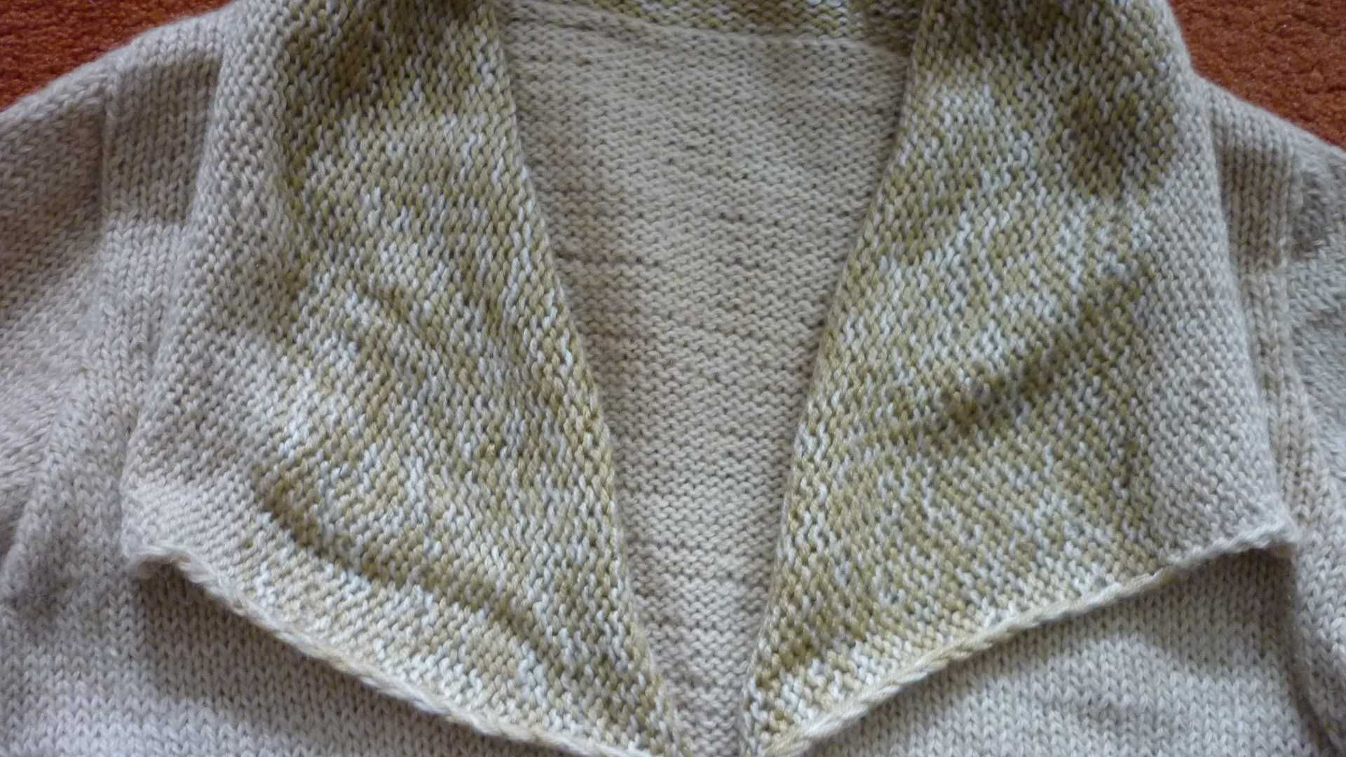 sweter  rozpinany damski robiony na drutach