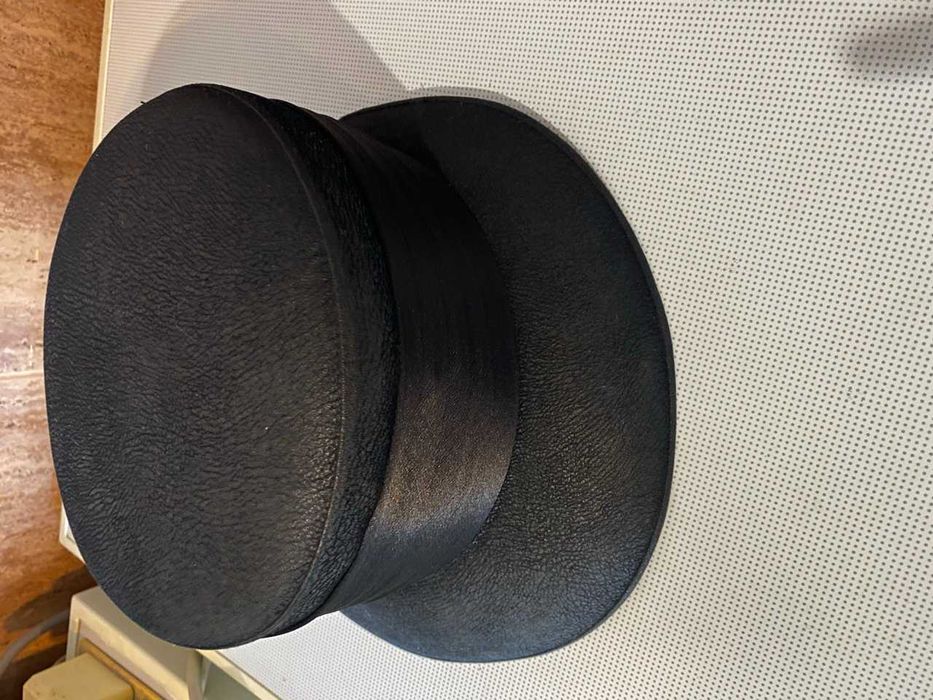 Шляпа натуральная кожа (нубук), утепленная, новая