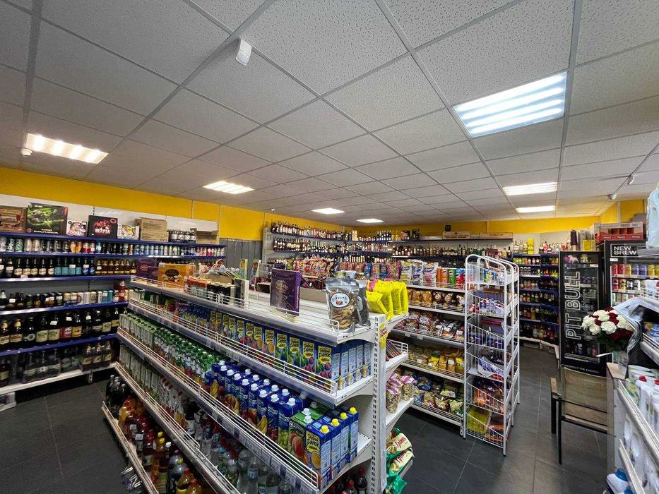 Продаж приміщення 73м2/ СМТ Бабаї/ Центр