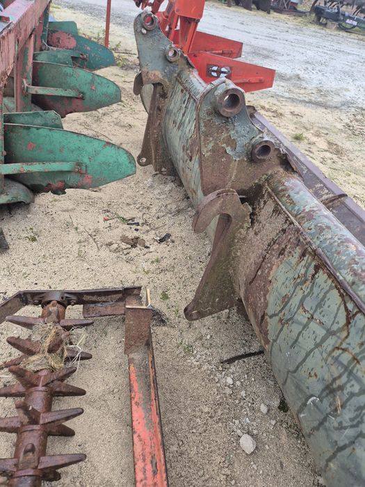 Łyżka do tura, ładowacza