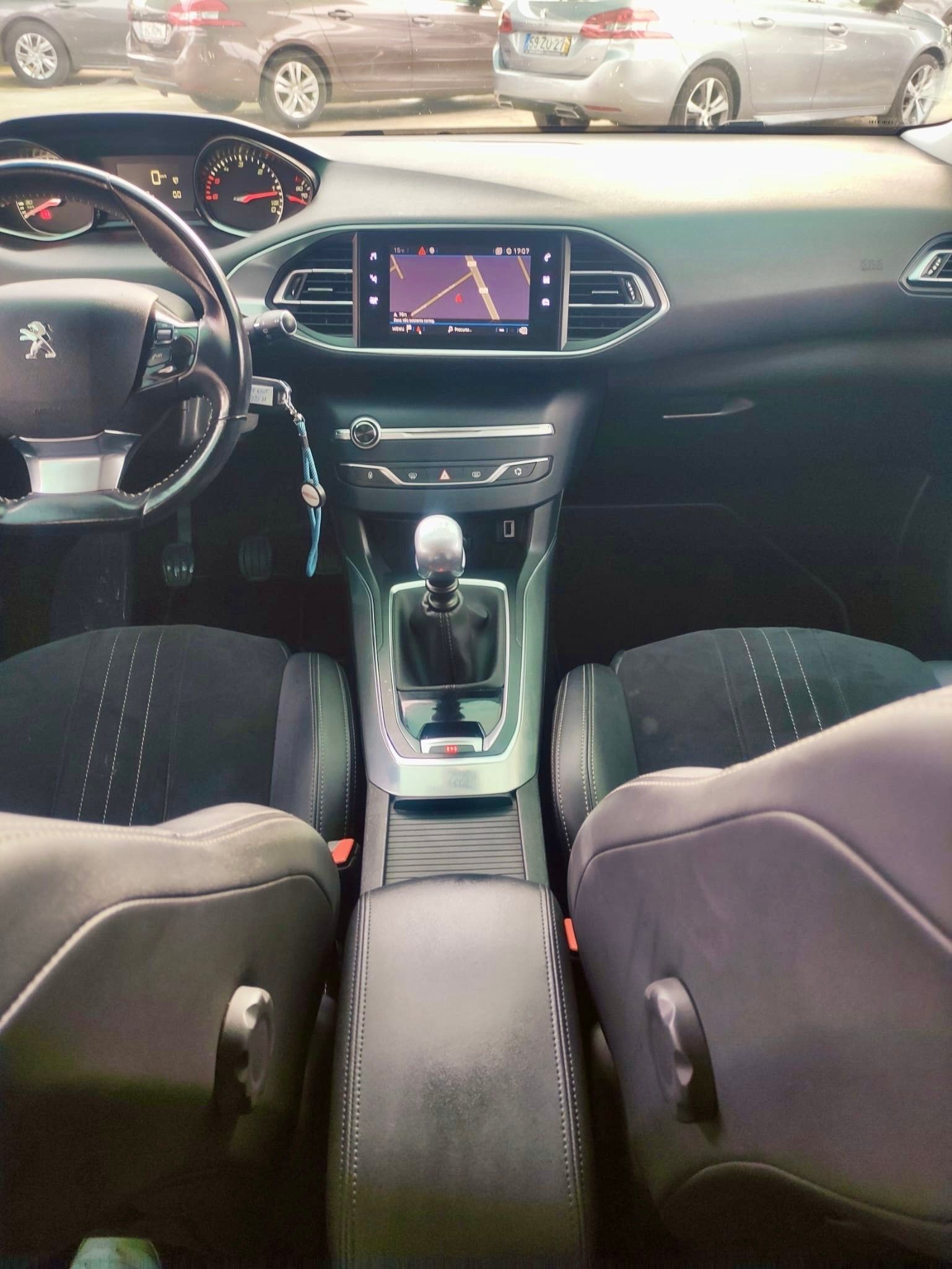 Peugeot 308 SW 1.5 BlueHDi Allure