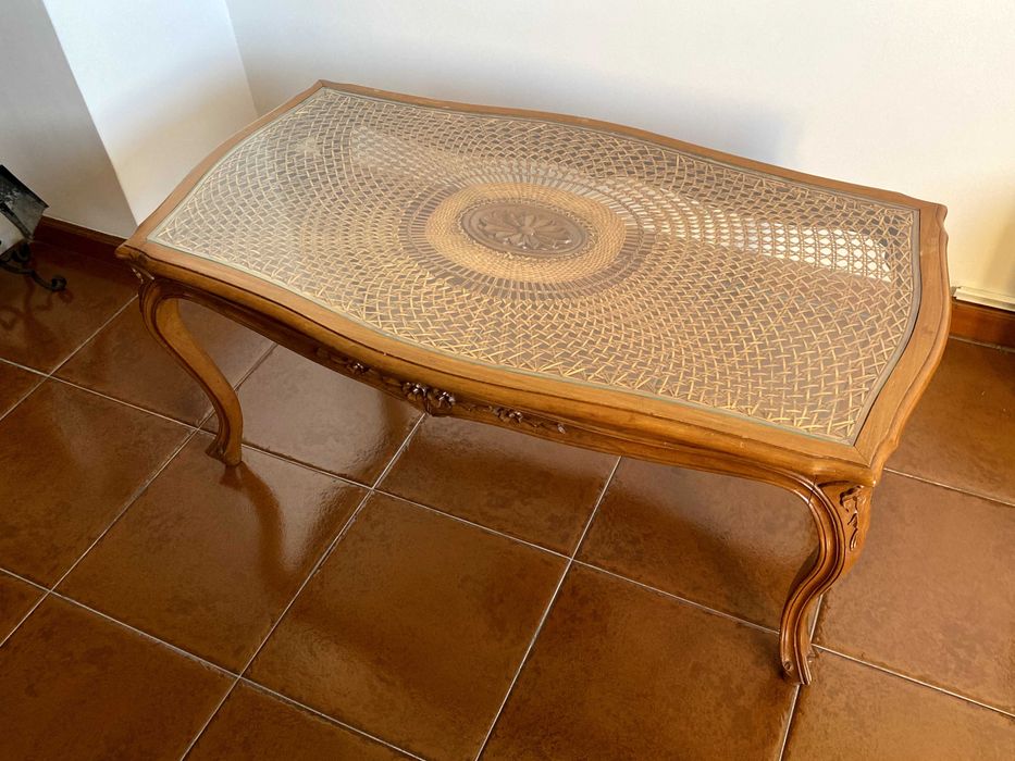Mesa de centro vidro com madeira