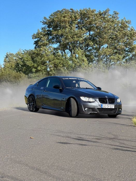 BMW Seria 3 BMW E92 330i X-Drive 272KM, keyless, wydech przelotowy, szyberdach