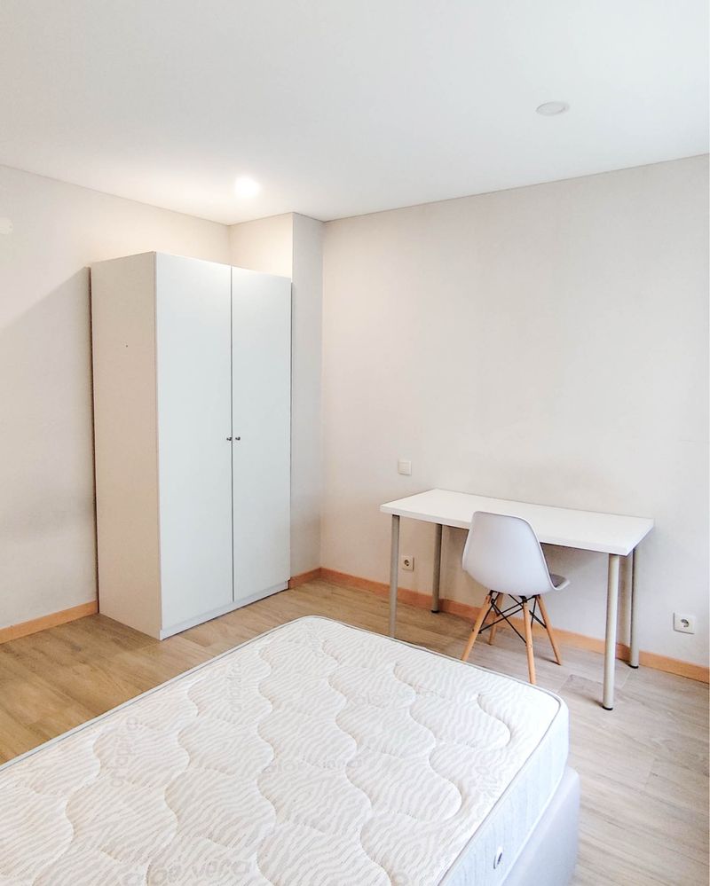 Quarto - FELGUEIRAS